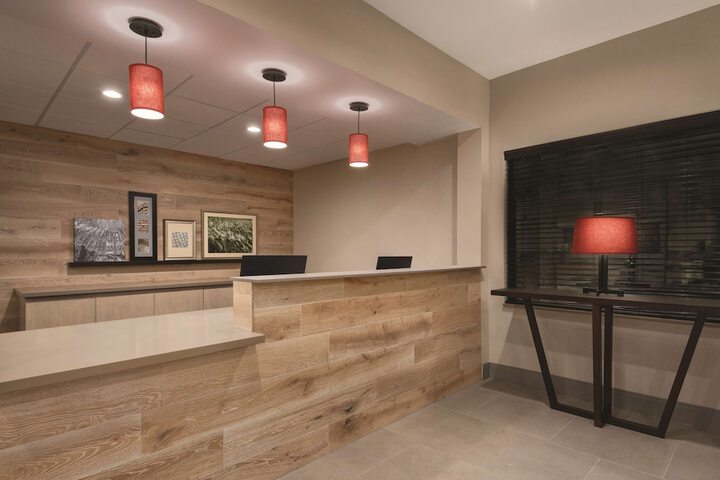 Country Inn & Suites By Radisson, Oklahoma City-Bricktown, OK - thumb 7