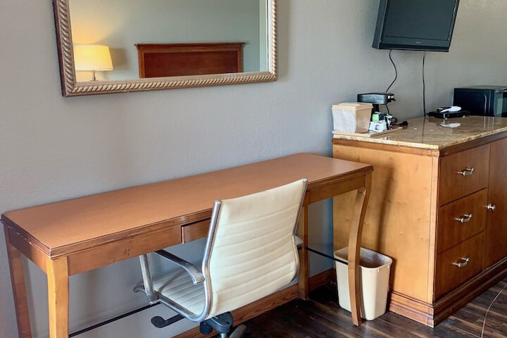 HiWay Inn Express Of Elk City - thumb 4