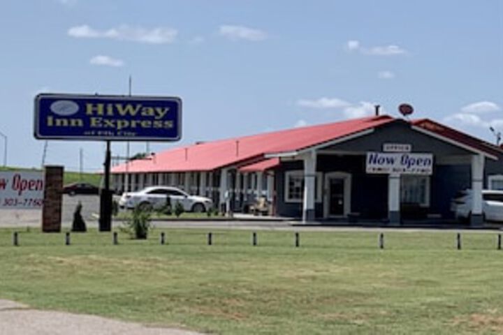 HiWay Inn Express Of Elk City - thumb 0
