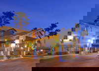 Holiday Inn Express Westley an IHG Hotel