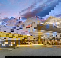 Fairfield Inn  Suites by Marriott Lafayette South - Tourism Bookings