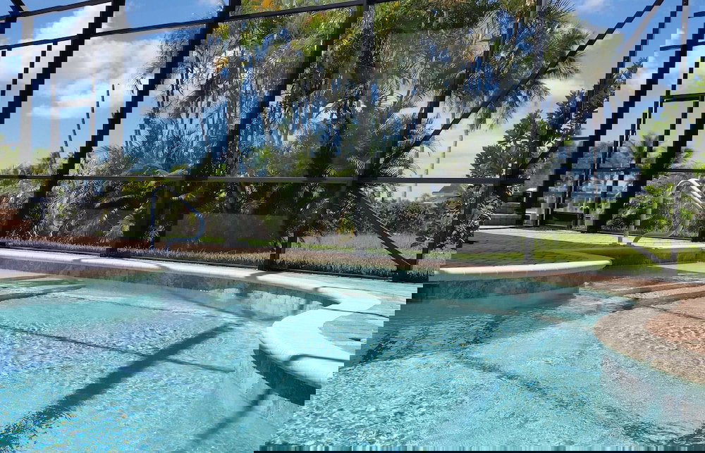 1261 Laurel Ct - thumb 0