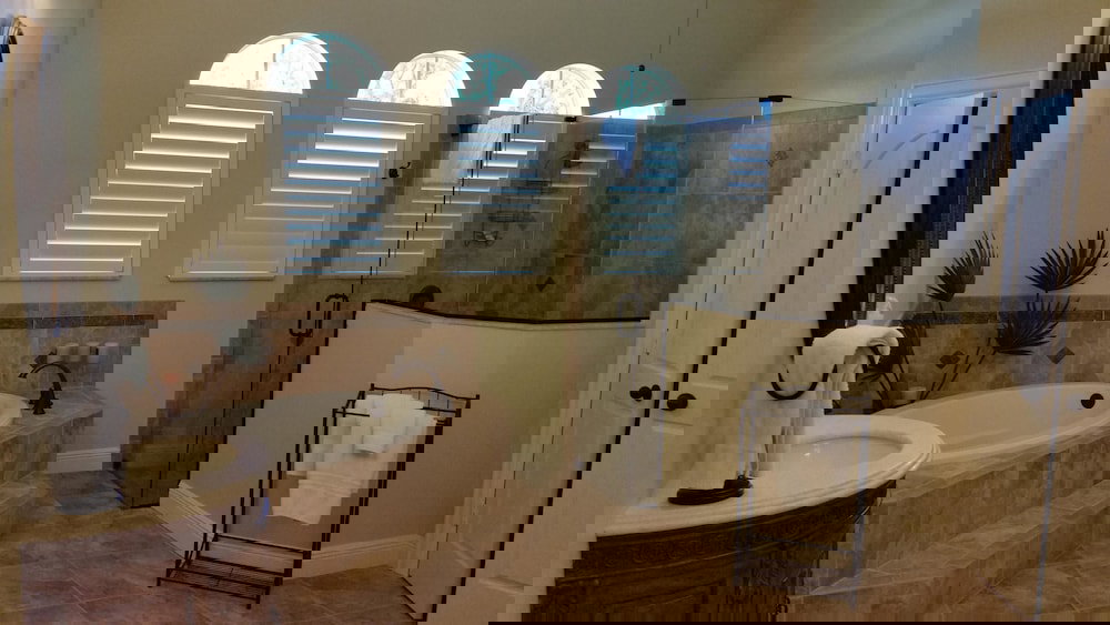 1261 Laurel Ct - thumb 5