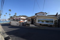 Catalina Courtyard Suites