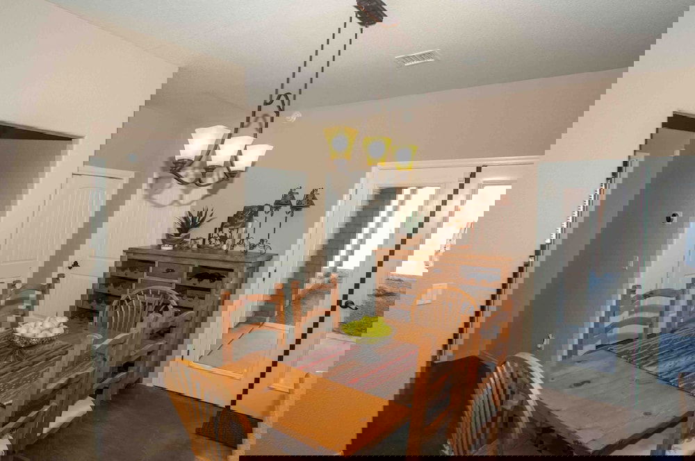 Horse Shoe Court Vacation Rental - thumb 3