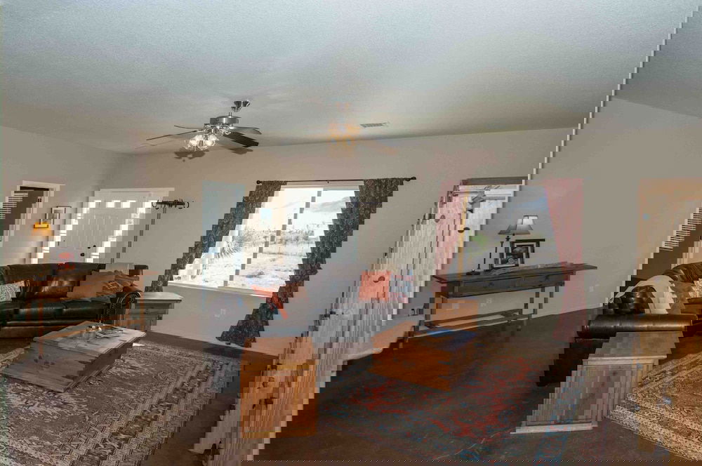 Horse Shoe Court Vacation Rental - thumb 2