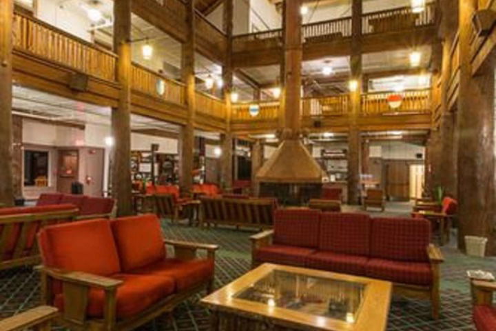 Many Glacier Hotel - Inside The Park - thumb 2