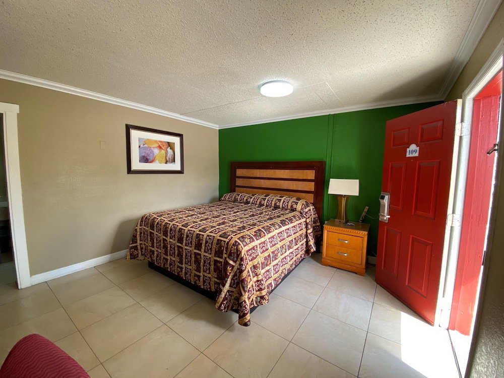 Economy Inn - thumb 6