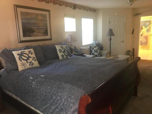 Her Castle Bed & Breakfast - thumb 0