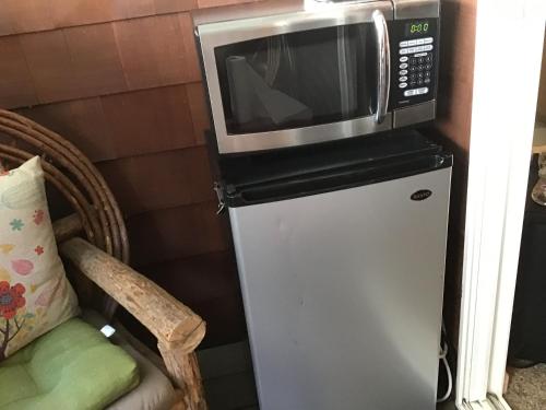 Her Castle Bed & Breakfast - thumb 1