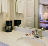 SUPER 8 JASPER - Tourism Bookings