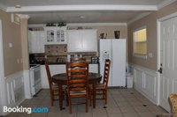 Kemah Escape Luxury Suites