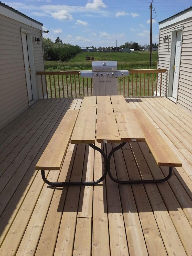 The Dakotan Motel - thumb 6