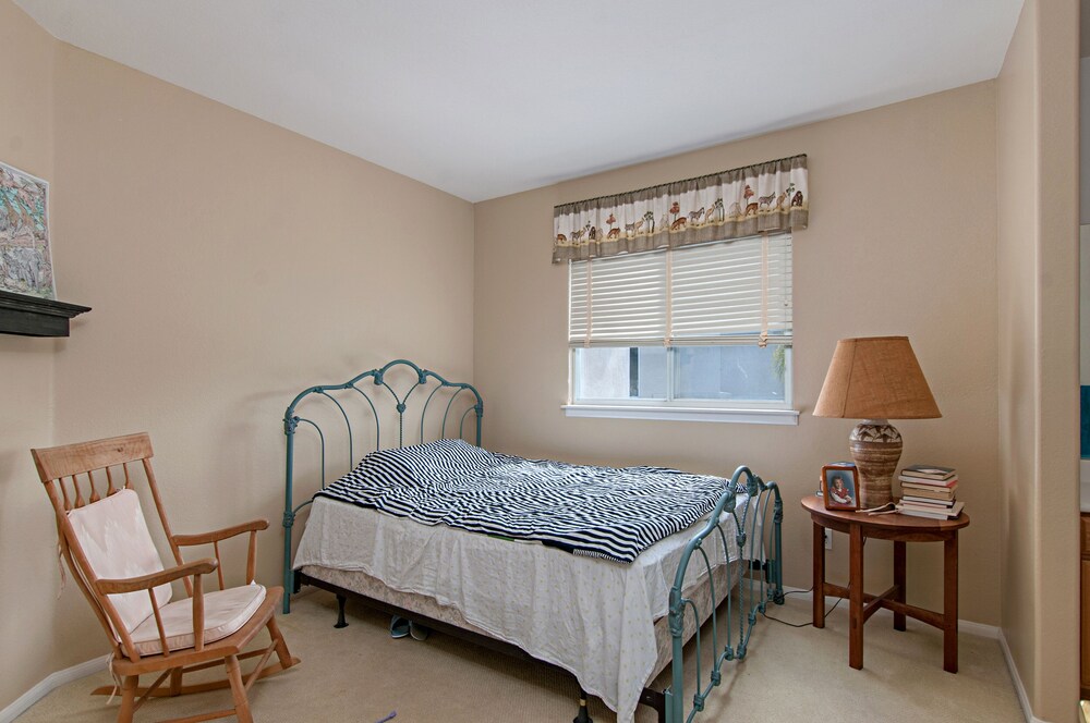 3610 Torrey View Ct Home 4 Br Home By RedAwning - thumb 2