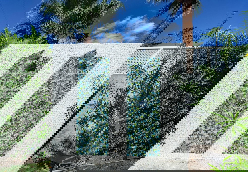 The Kirk Douglas House - thumb 1