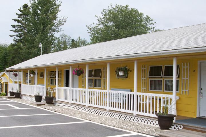 Sunnyside Motel & Cottages - thumb 2