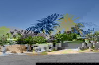 Lovely Palm Springs 2BR by RedAwning