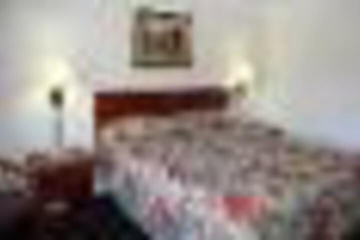 Executive Inn - thumb 2