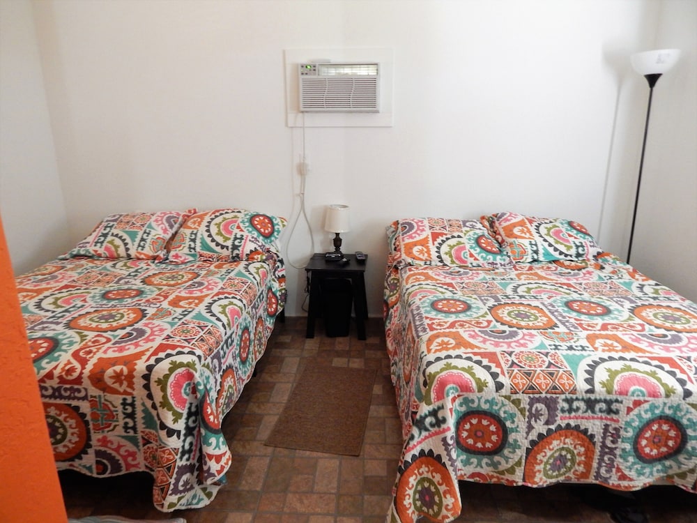 JJB Cabins - thumb 5