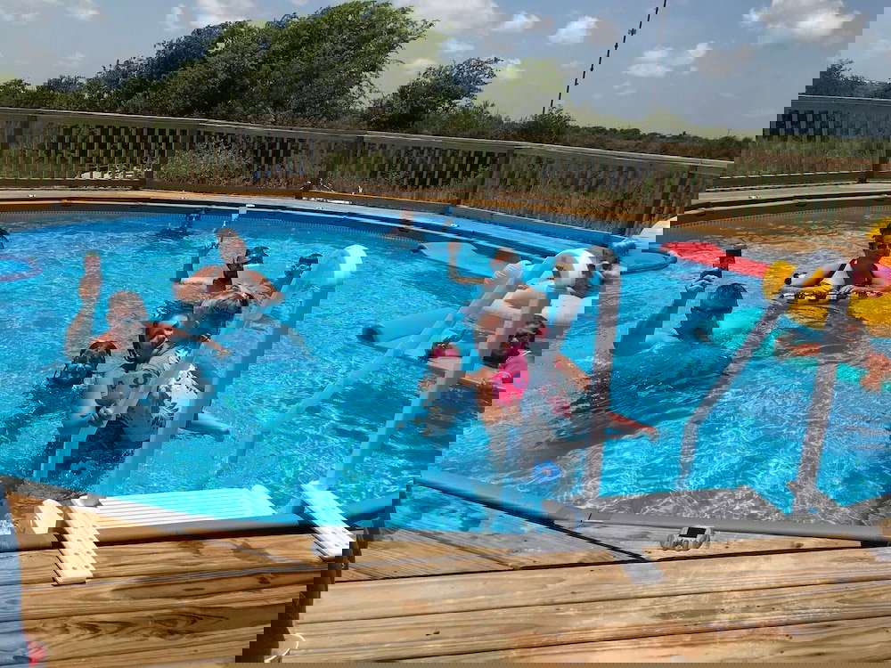 JJB Cabins - thumb 2