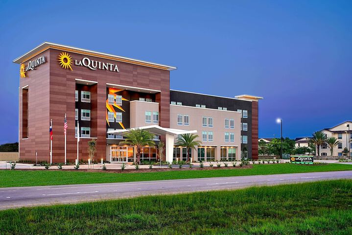 La Quinta Inn & Suites By Wyndham Texas City I 45 - thumb 6