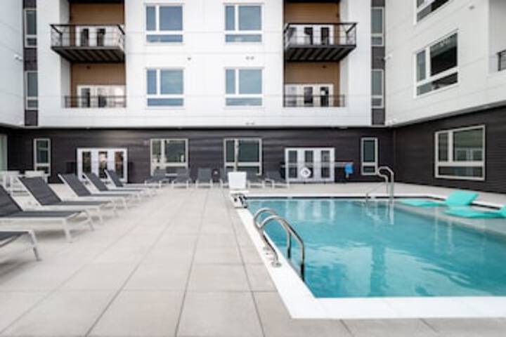 98 Walkscore Downtown Condos By Barsala - thumb 0