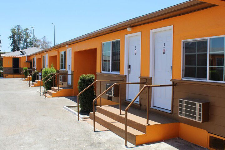 Aristocrat Motel - thumb 3