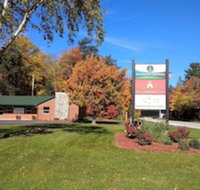 Tahquamenon Suites Lodging - USA Accommodation
