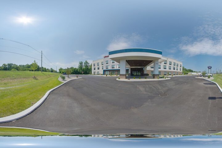 Hampton Inn Niles - thumb 2