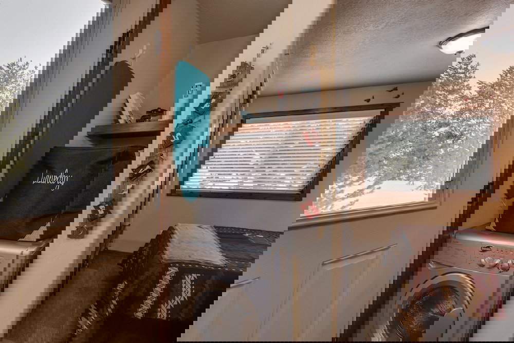 Heigh-ho Hollow - thumb 6