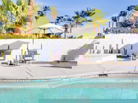 Bubble Gum Modern Holiday home 3