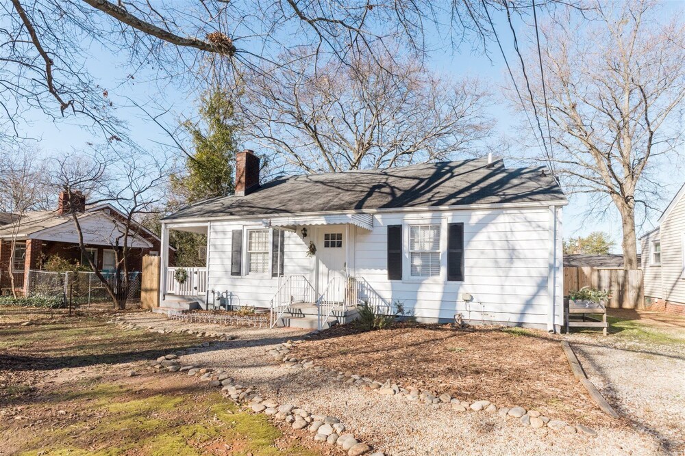 Cumberland Ave - 3 Houses 1 Street - thumb 1