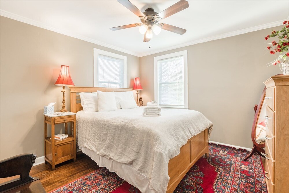 Cumberland Ave - 3 Houses 1 Street - thumb 6