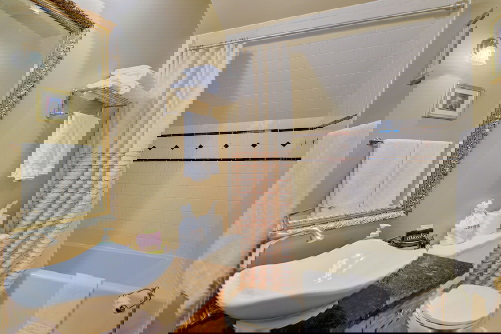 Page House Inn - thumb 4