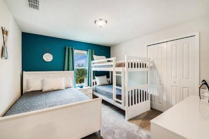 4991 Windermere Luxury Villa At Storey Lake - thumb 7