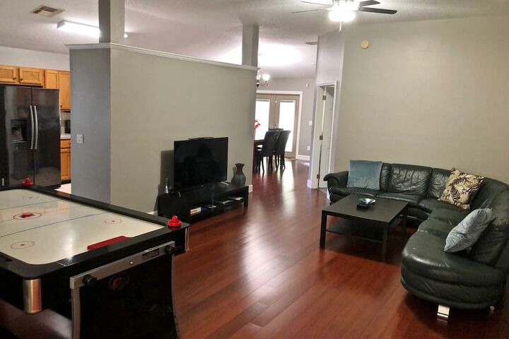 Vacation Beach House - thumb 3