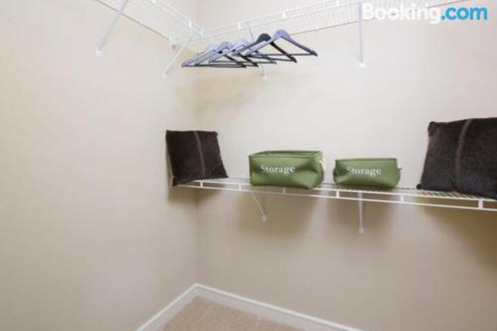 Texas Corporate Housing Solutions Professional Apt - thumb 6