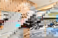 58mbr - 2-bedroom - Fireplace - Sleeps 6