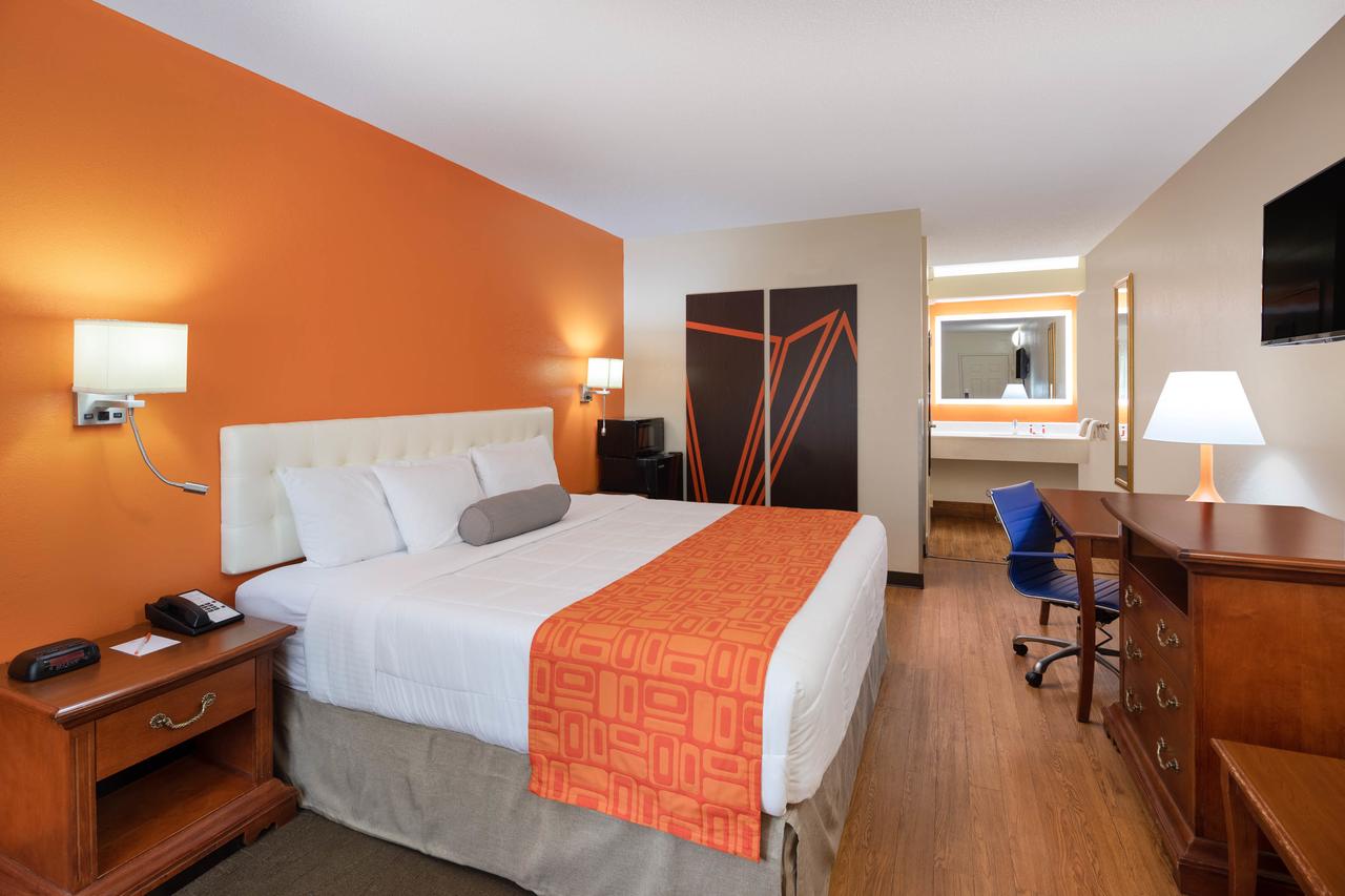 Howard Johnson By Wyndham Savannah GA - thumb 14