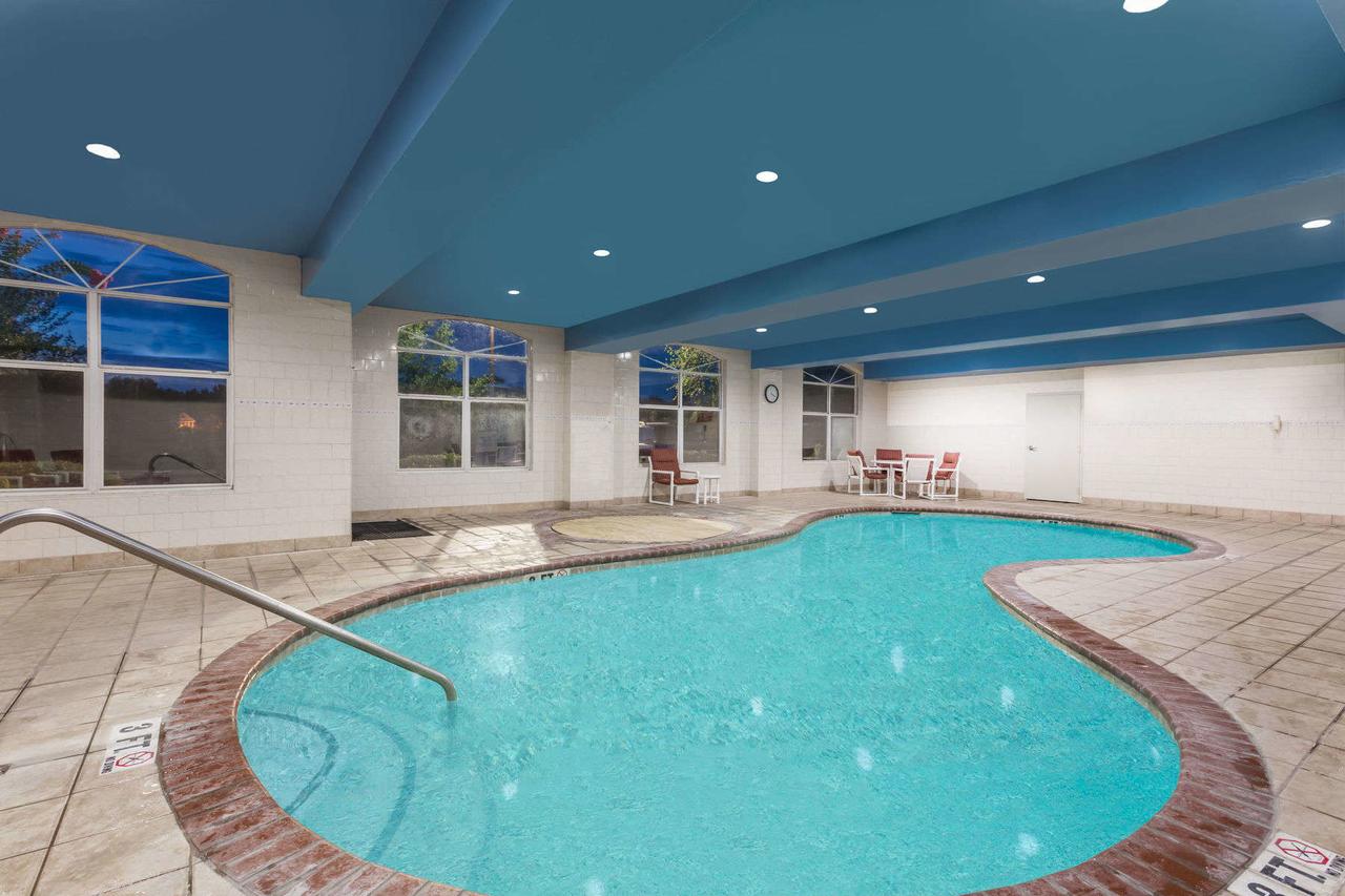 Travelodge By Wyndham Savannah Gateway - thumb 4
