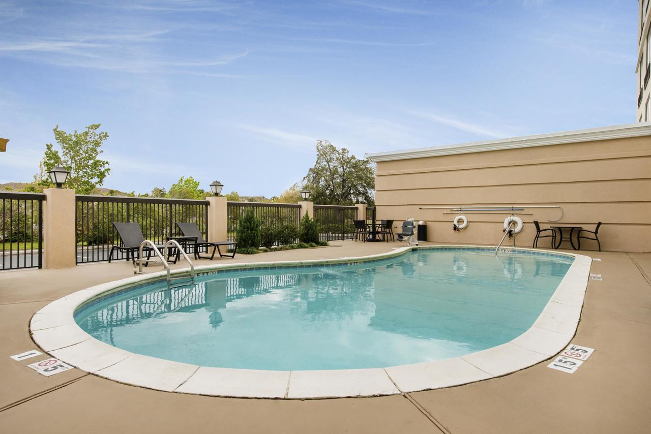 Holiday Inn Savannah South - I-95 Gateway - thumb 3