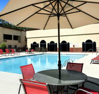 Cottonwood Suites Savannah Hotel  Conference Center - Tourism Bookings