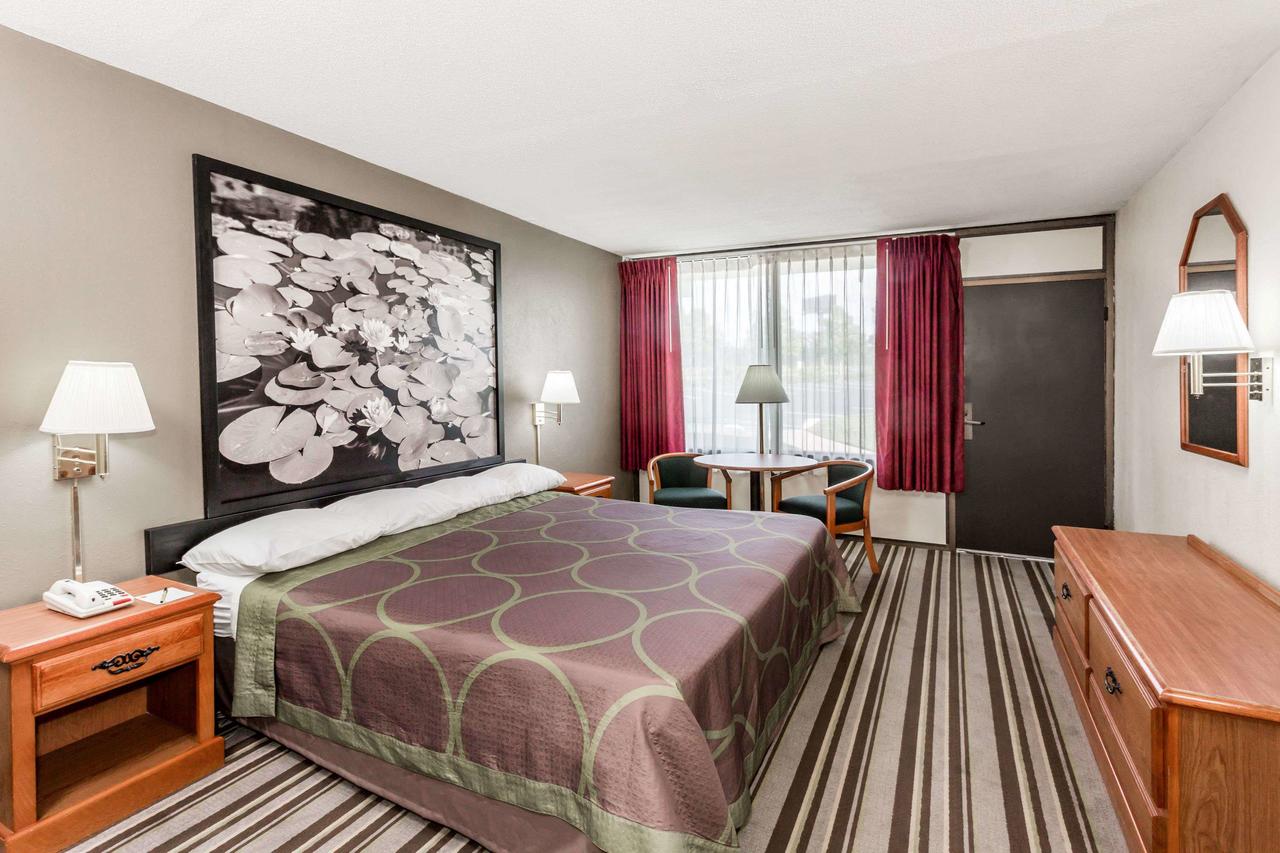 Super 8 By Wyndham Valdosta Mall - thumb 13