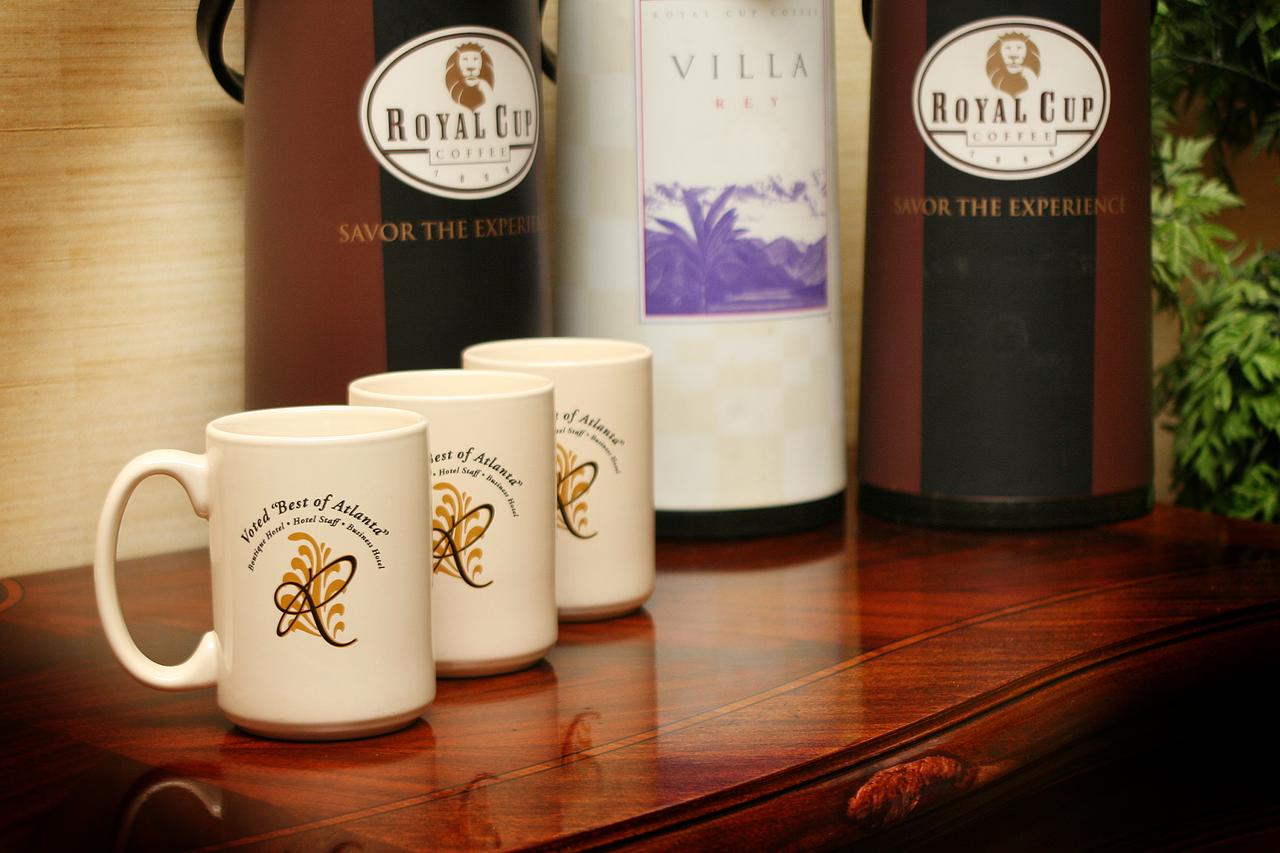 Regency Suites Hotel Midtown - thumb 25