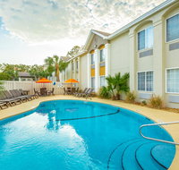 Holiday Inn Express Saint Simons Island - Tourism Bookings