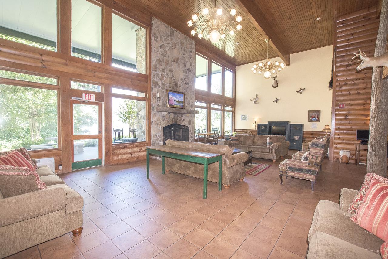Lake Chatuge Lodge - thumb 3
