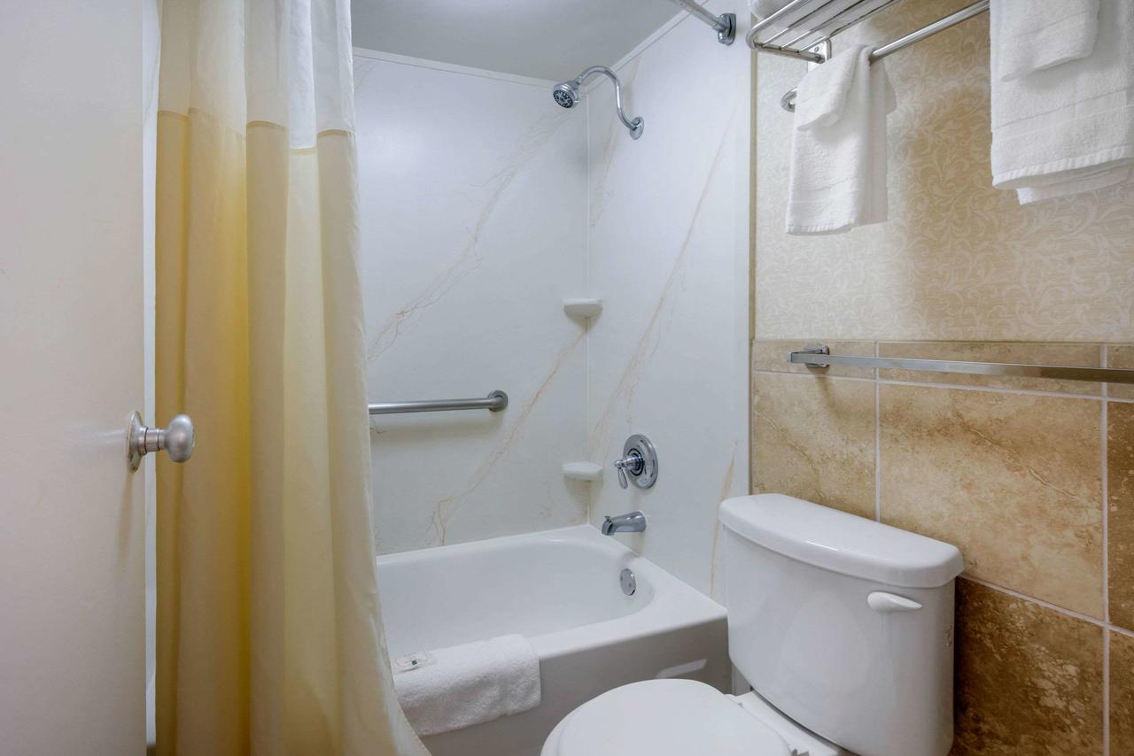 Quality Inn Savannah Historic District - thumb 9