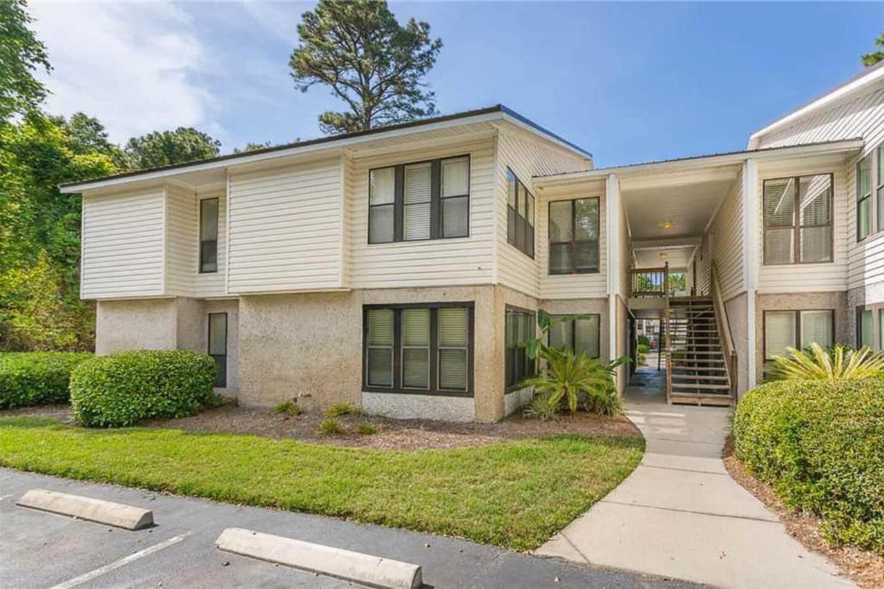 ISLAND RETREAT Gated Condo! Beach Getaway! - thumb 12