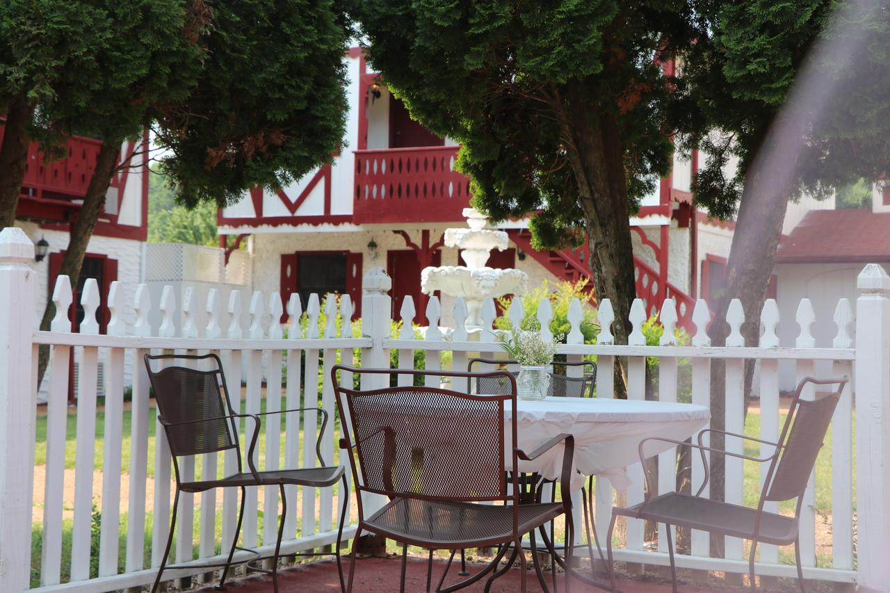 Alpine Village Inn - thumb 13