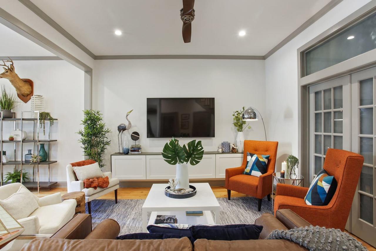 Stayloom's Stunning Designer Home | Near River St - thumb 3